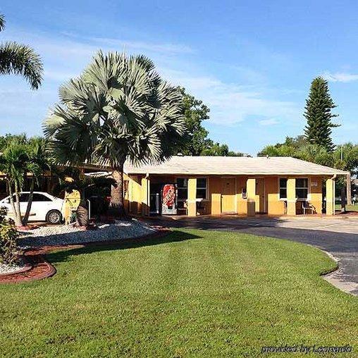 American Inn Пунта-Горда Экстерьер фото